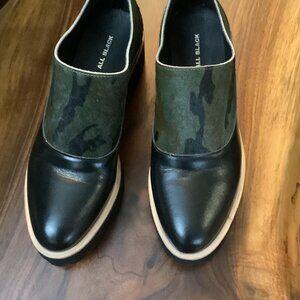 NWOT-ANTHROPOLOGIE/FALL BLACK LEATHER/CAMO WEDGE ZIP UP PLATFORM -USA 7